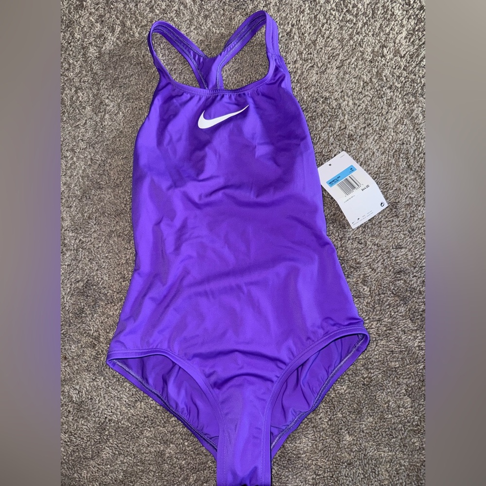 Nwt Nike bathing suit